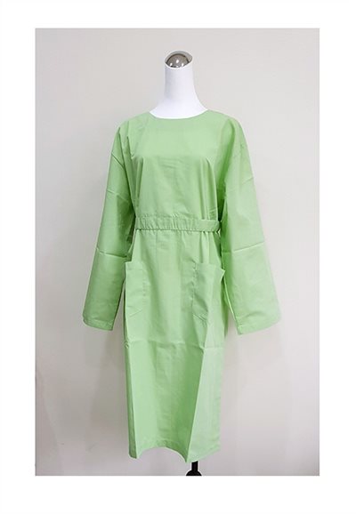 反穿式病人服